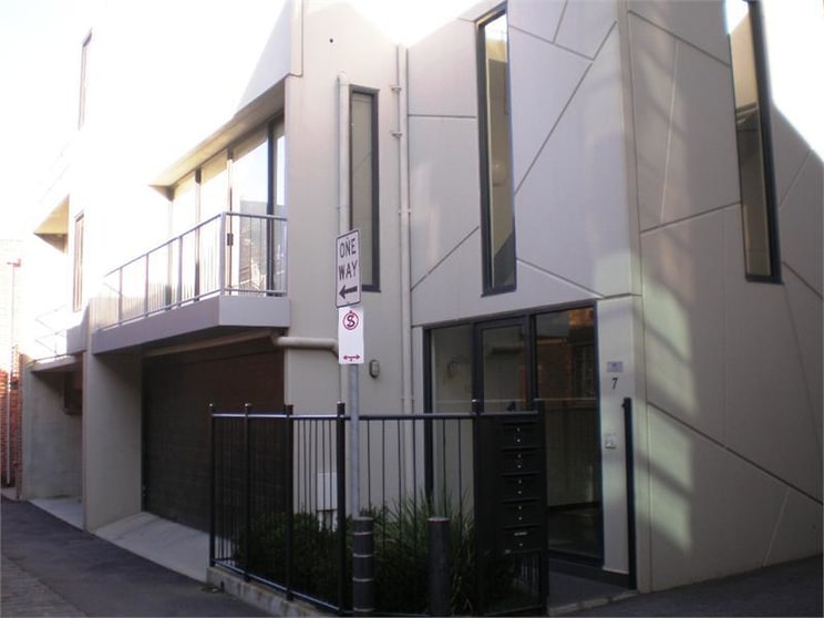 Click to view all images Unit 1/7 Waterloo Road Collingwood VIC 3066 - Image 1