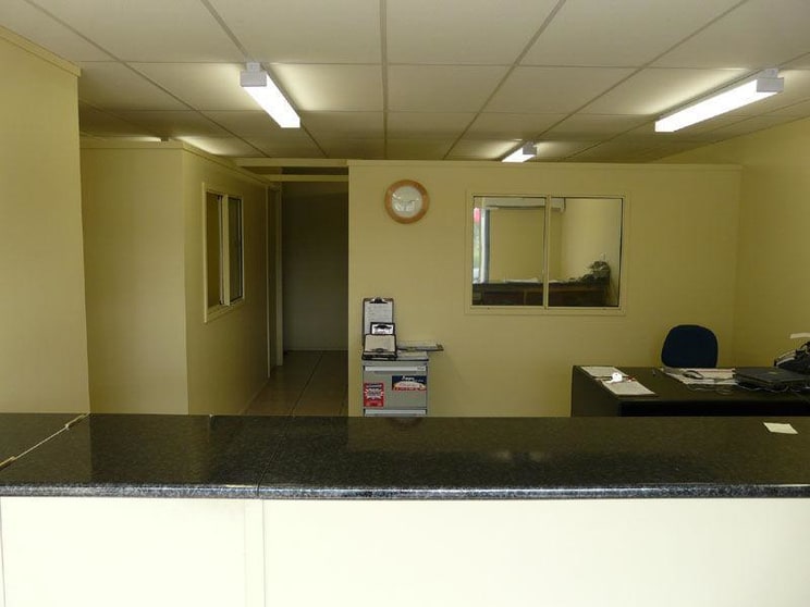 Click to view all images Lawnton QLD 4501 - Image 2