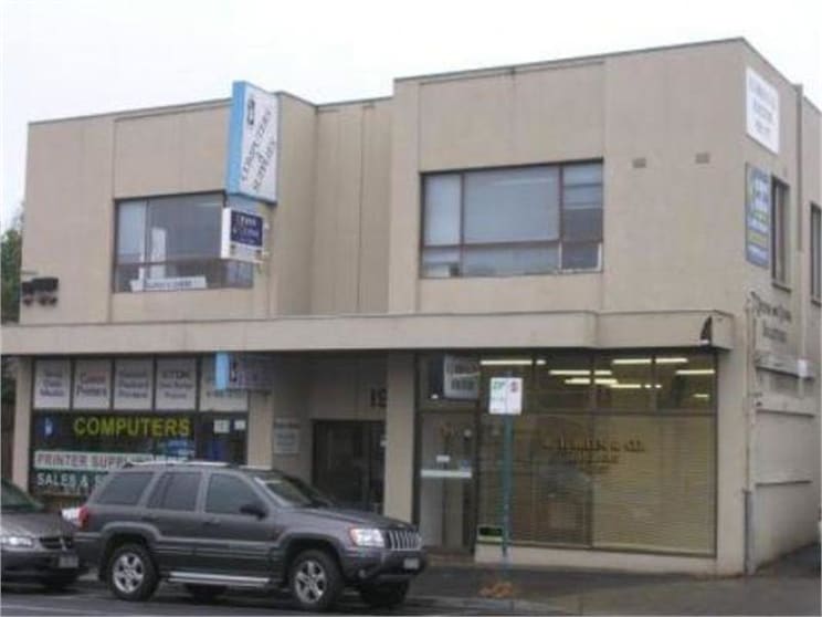Click to view all images 19 Carpenter Street Brighton VIC 3186 - Image 1