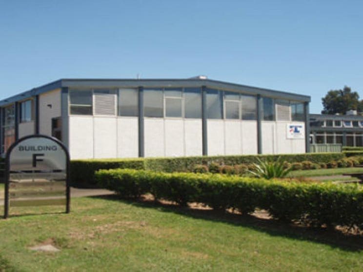 Click to view all images Seven Hills NSW 2147 - Image 2