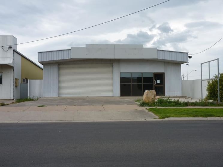 4 Sloss Street Horsham VIC 3400 - Image 1