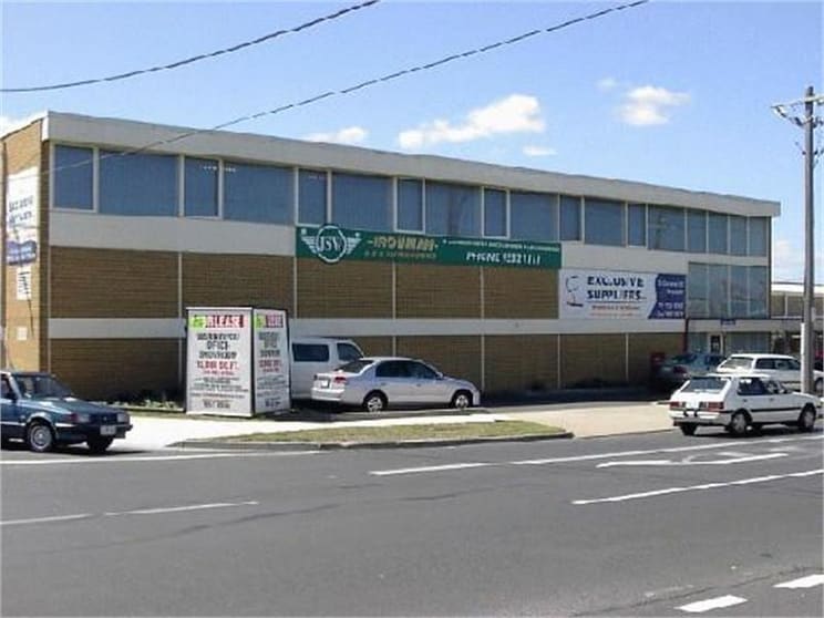 Click to view all images 55 Cochranes Road Moorabbin VIC 3189 - Image 1