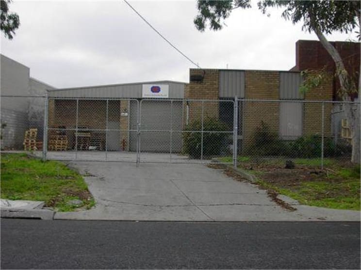 Click to view all images 13 Citrus Street Braeside VIC 3195 - Image 1
