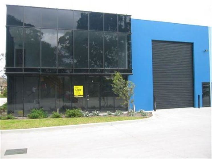 Fact 5/2 Railway Ave Oakleigh VIC 3166 - Image 1