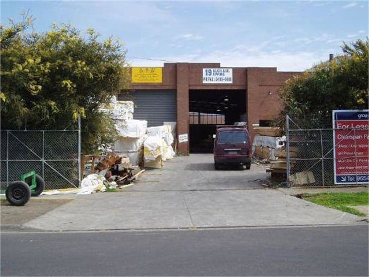 19 Buch Avenue Epping VIC 3076 - Image 1