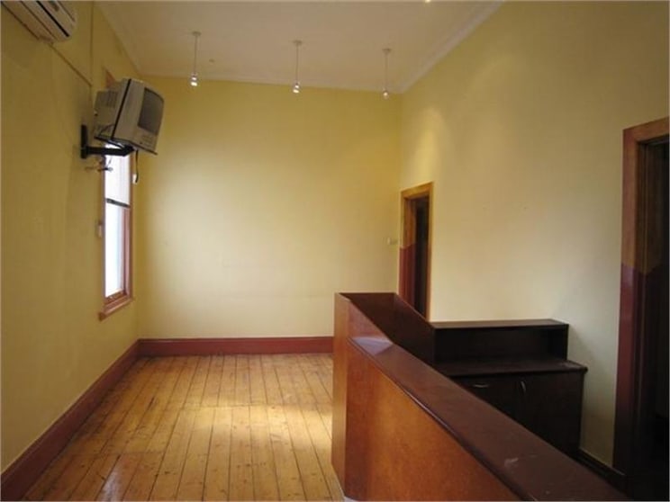 13A  Grey Street St Kilda VIC 3182 - Image 2
