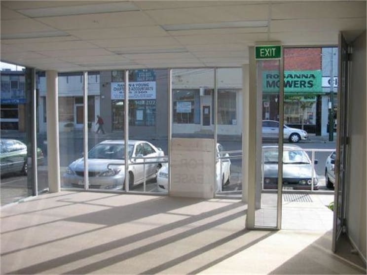 Click to view all images 2/30 Beetham Road Rosanna VIC 3084 - Image 2