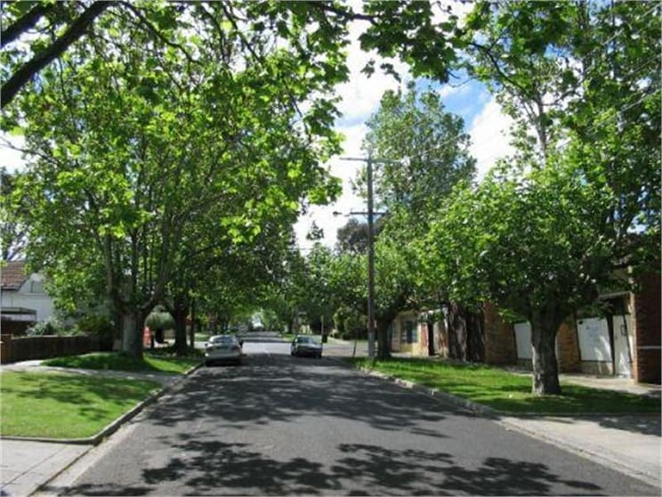 Click to view all images 1/57 St Hellier Street Heidelberg Heights VIC 3081 - Image 2