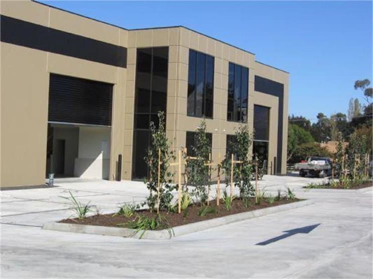 Click to view all images Unit 1, 4-6 Guelph Street Somerville VIC 3912 - Image 2