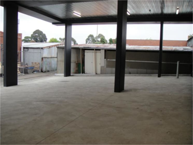 Click to view all images 328-334 Whitehorse Road Nunawading VIC 3131 - Image 3