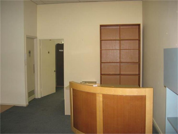 Click to view all images Suite 1/262-270 Racecourse Road Flemington VIC 3031 - Image 3