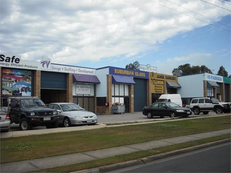 Click to view all images Lawnton QLD 4501 - Image 2