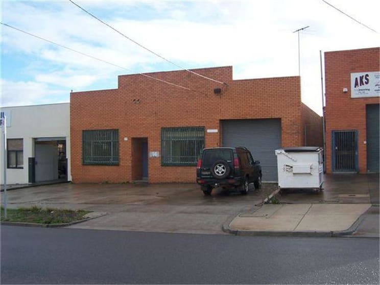 Click to view all images 14 Vernon Avenue Heidelberg West VIC 3081 - Image 1