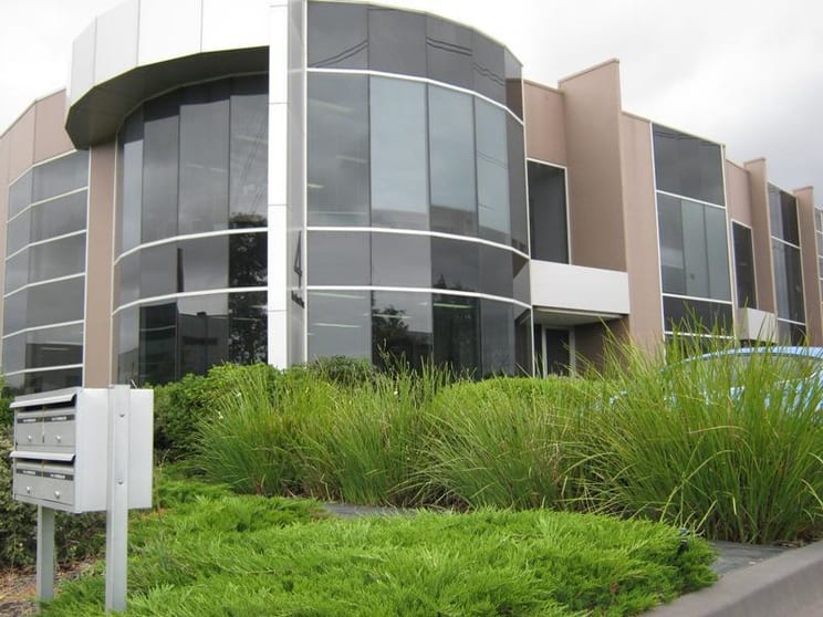 1B/4 Rocklea Drive Port Melbourne VIC 3207 - Image 1