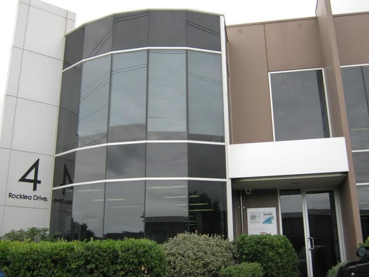 1B/4 Rocklea Drive Port Melbourne VIC 3207 - Image 2