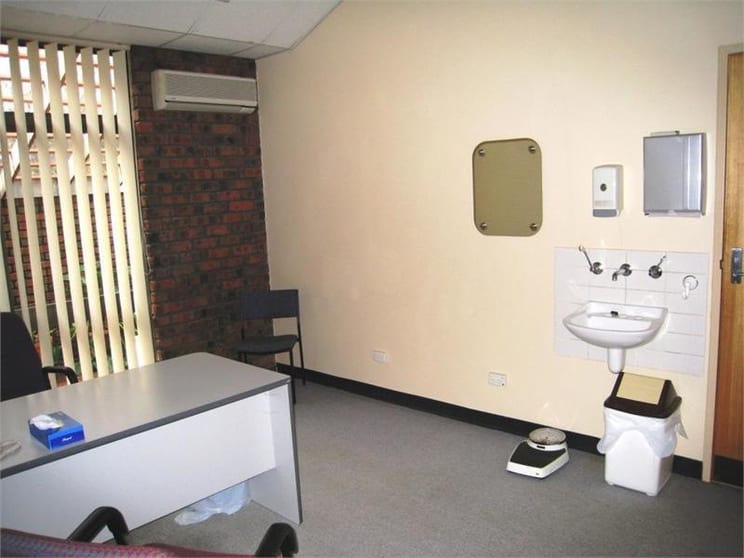 Click to view all images Franklin House/1455 South Road Bedford Park SA 5042 - Image 3