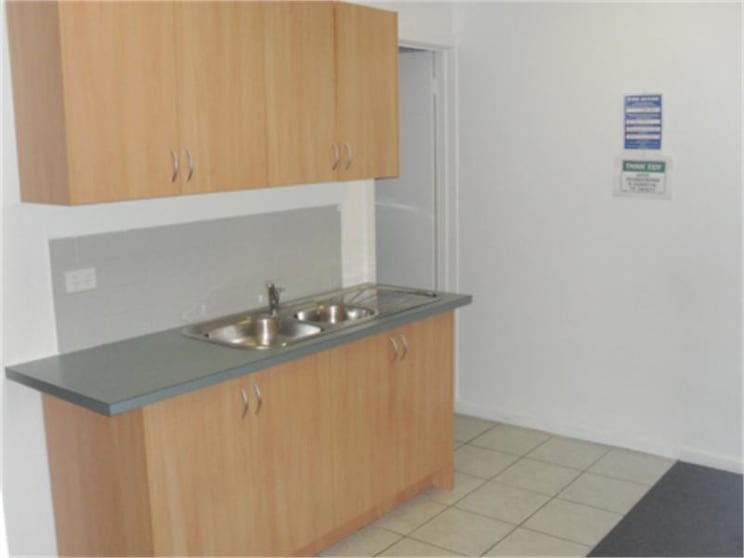 18-20 Moreland Road Brunswick VIC 3056 - Image 2