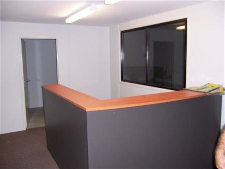 Click to view all images Mudgeeraba QLD 4213 - Image 2