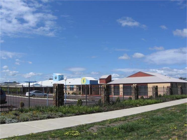 1-3 Ferndown Drive Cranbourne VIC 3977 - Image 3
