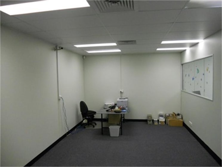 Click to view all images 15/59-63 Captain Cook Drive Caringbah NSW 2229 - Image 3