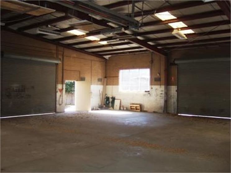 2/2 Govan Street Seaford VIC 3198 - Image 2