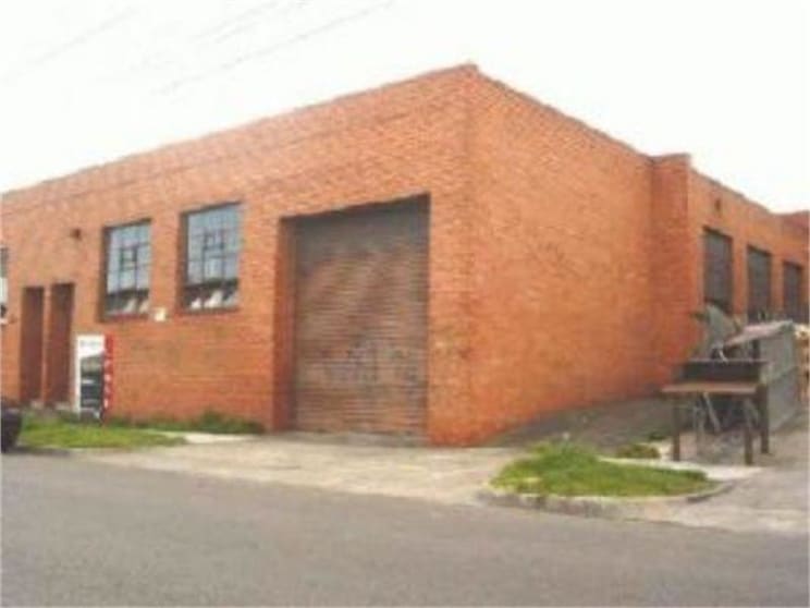Click to view all images 27 Clifford Street Huntingdale VIC 3166 - Image 1