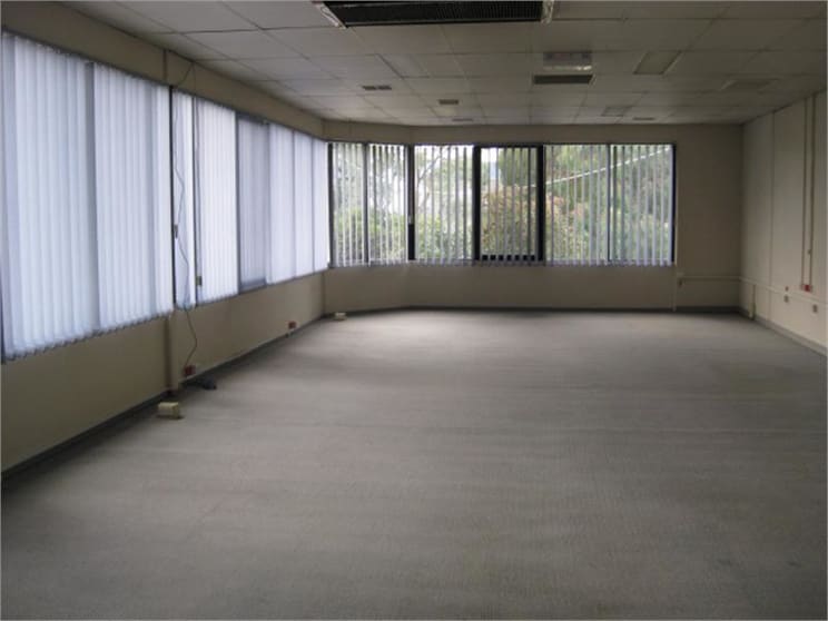 Click to view all images 1/2 Turbo Drive Bayswater VIC 3153 - Image 2