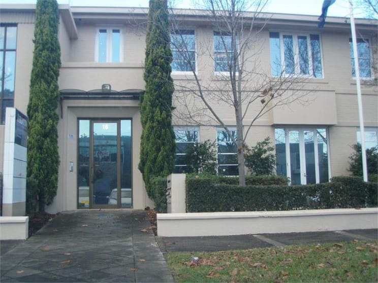 16 Salmon Street Port Melbourne VIC 3207 - Image 2