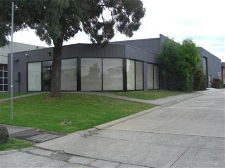 Click to view all images Unit 1/70 Chifley Drive Preston VIC 3072 - Image 1