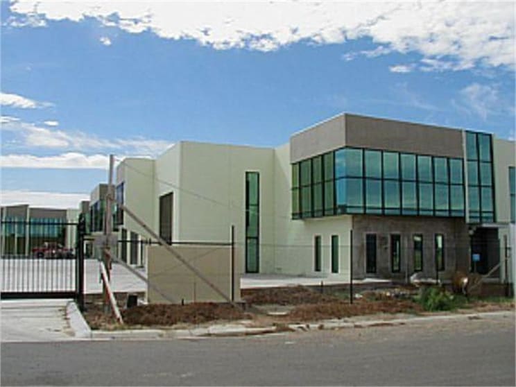 4 - 6 Commercial Court Tullamarine VIC 3043 - Image 1