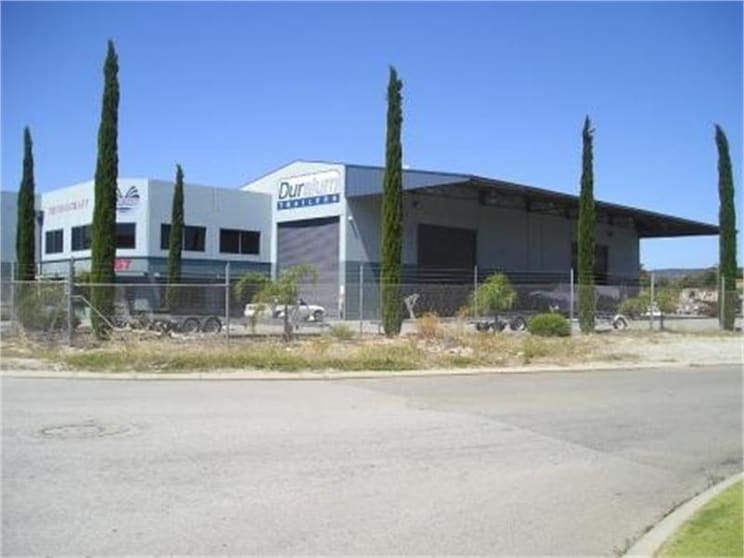 67 Chisholm Crescent Kewdale WA 6105 - Image 1