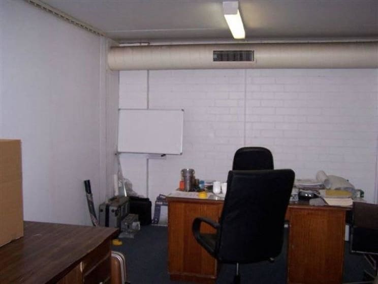 Click to view all images 26 Culverlands Street Heidelberg West VIC 3081 - Image 2