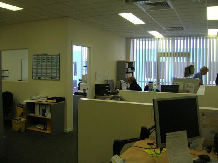 Click to view all images Yatala QLD 4207 - Image 3