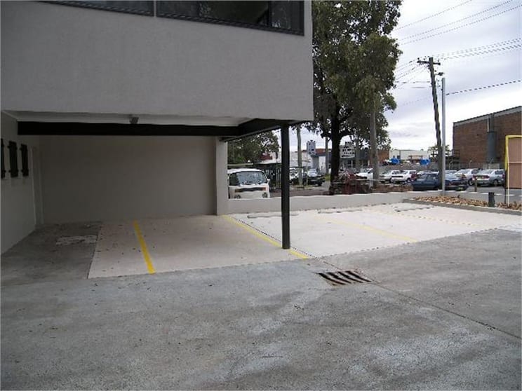 Click to view all images 7 Bellona Avenue Regents Park NSW 2143 - Image 3