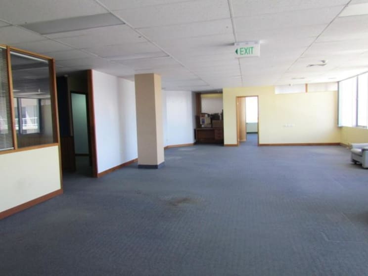 Level 3/100 Goondoon St Gladstone QLD 4680 - Image 3