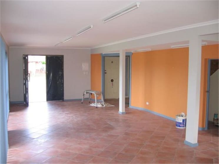 Click to view all images R/127 Jacksons Road - Rear Noble Park VIC 3174 - Image 2