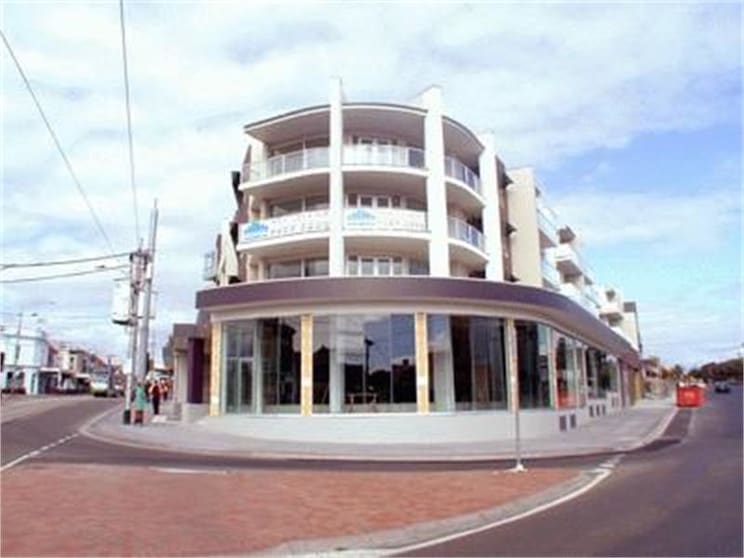 Click to view all images Unit 6, 242 Glenhuntly Road Elsternwick VIC 3185 - Image 1