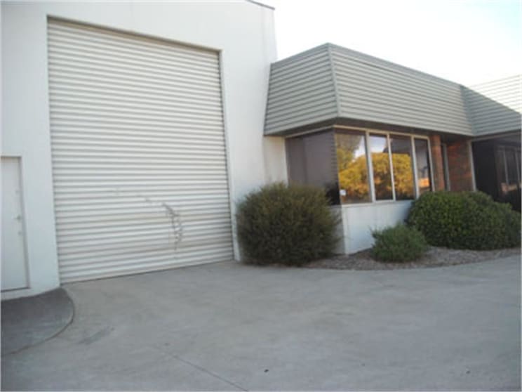 Unit11/128 Canterbury Road Kilsyth VIC 3137 - Image 1