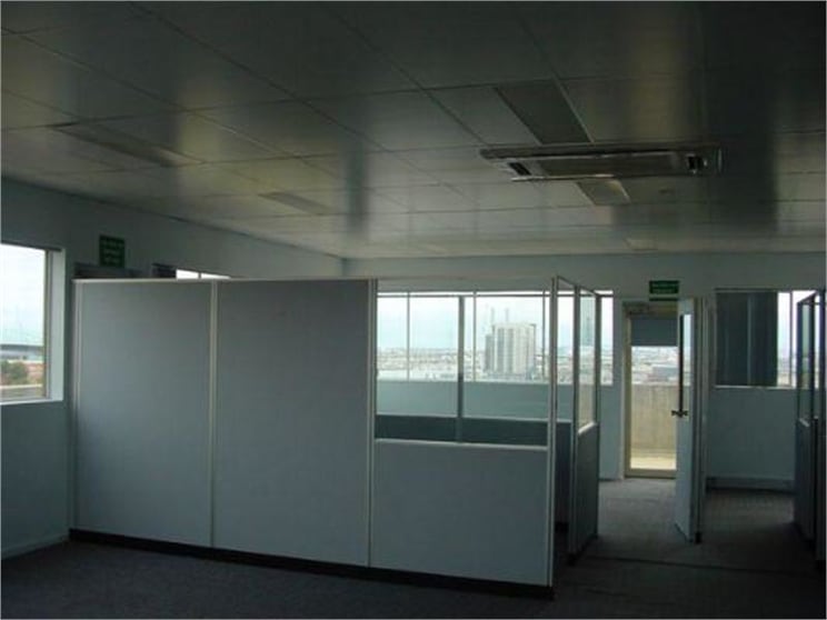 Click to view all images Top Floor 33 Walsh Street West Melbourne VIC 3003 - Image 3
