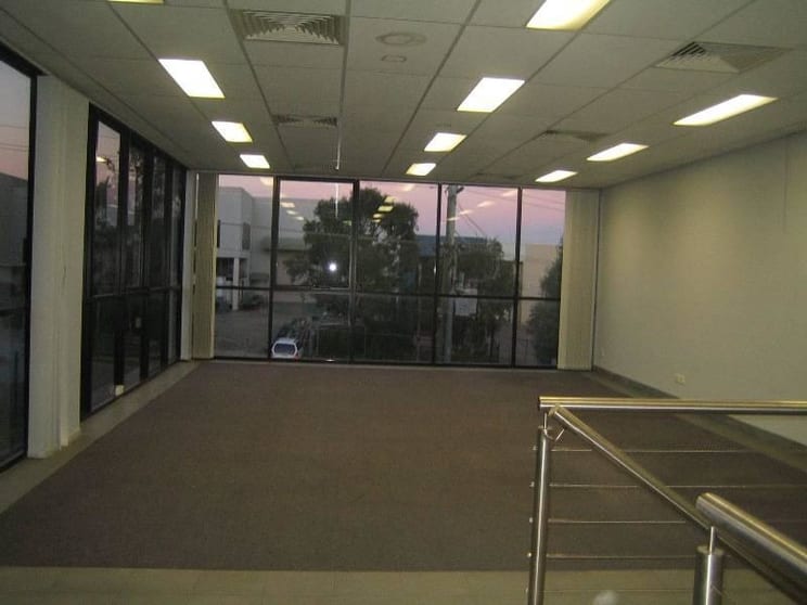 Click to view all images Wetherill Park NSW 2164 - Image 3