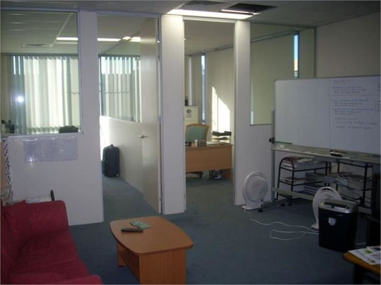 Click to view all images 8/58 Box Road Taren Point NSW 2229 - Image 2