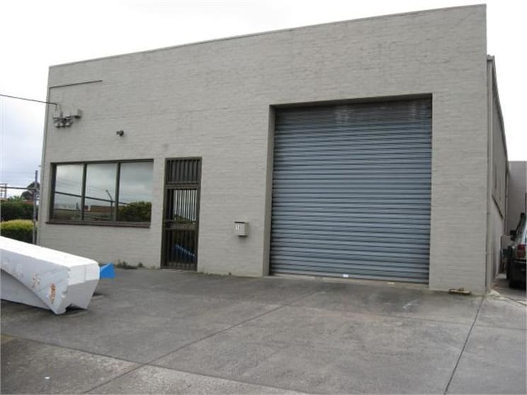 16 Treforest Drive Clayton VIC 3168 - Image 1