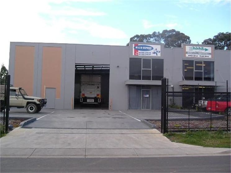 Click to view all images 1 Eastlink Drive Hallam VIC 3803 - Image 2
