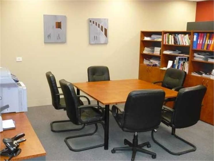 Click to view all images Part Level 9 / 99 Queen Street Melbourne VIC 3000 - Image 3
