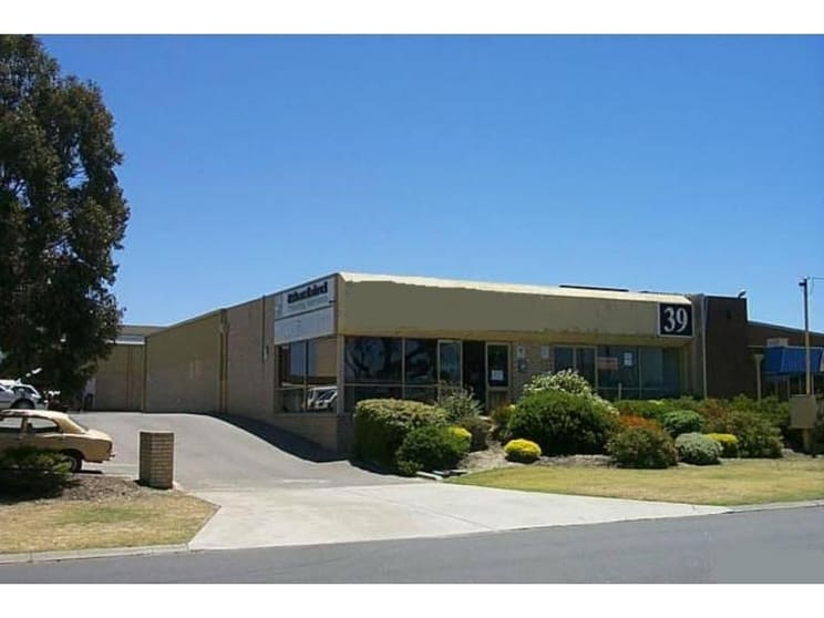 2/39 Dellamarta Road Wangara WA 6065 - Image 1