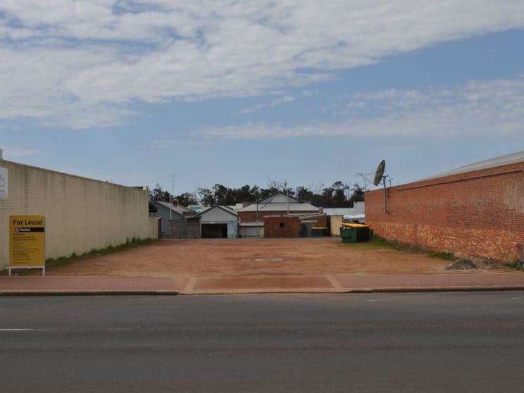 28 Rose Street Manjimup WA 6258 - Image 3