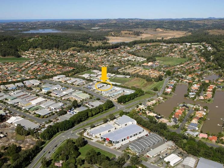 Click to view all images 6/9 Villiers Drive Currumbin Waters QLD 4223 - Image 2