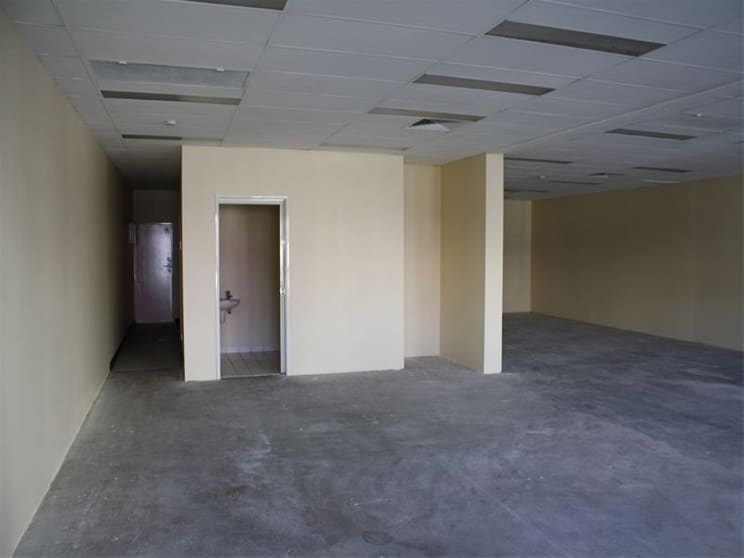 Click to view all images 3/15 Main Street Beenleigh QLD 4207 - Image 3