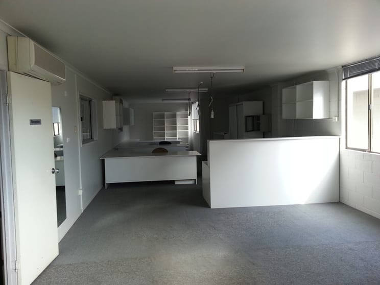 Click to view all images Geebung QLD 4034 - Image 2