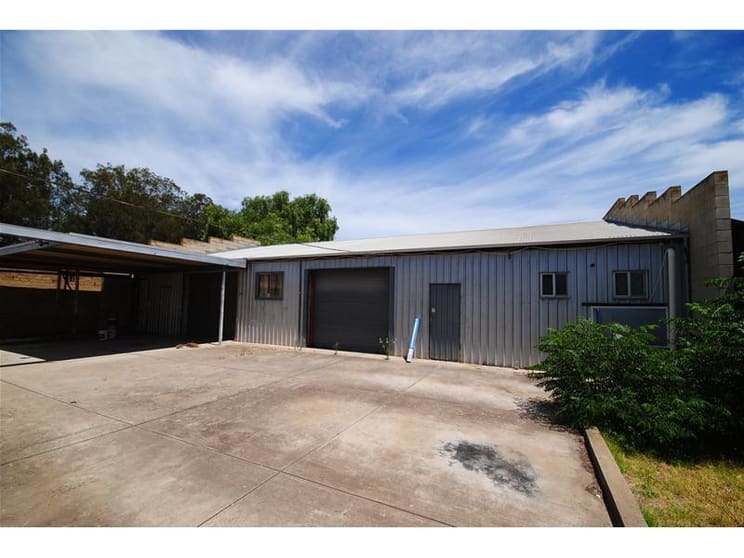 Click to view all images 56 Carlisle Street Camden Park SA 5038 - Image 2